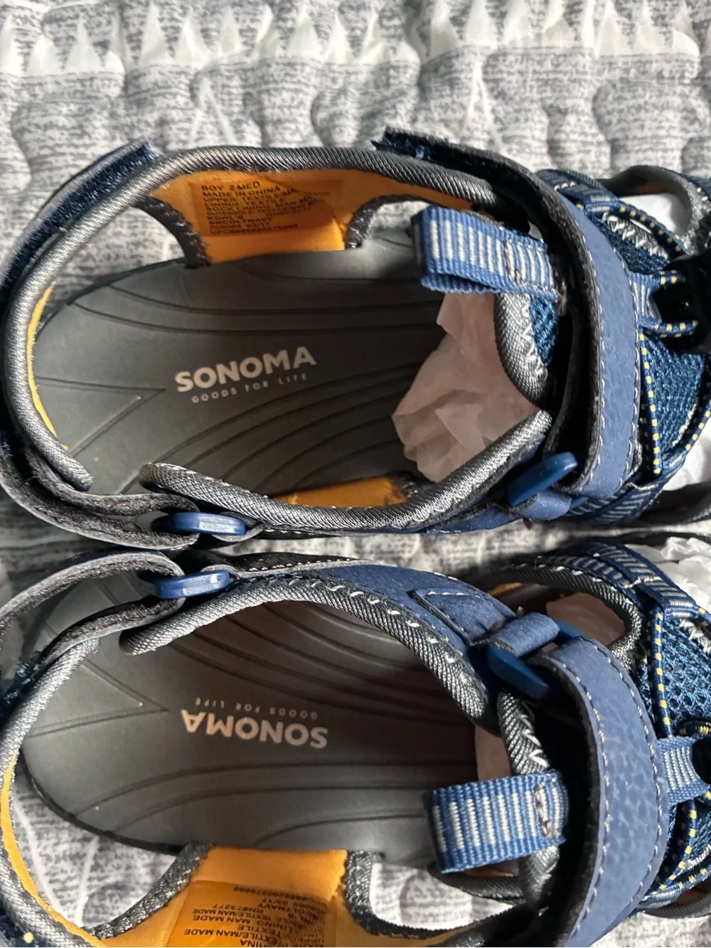 Sonoma Summer Sandals Size 2 Medium NWOT